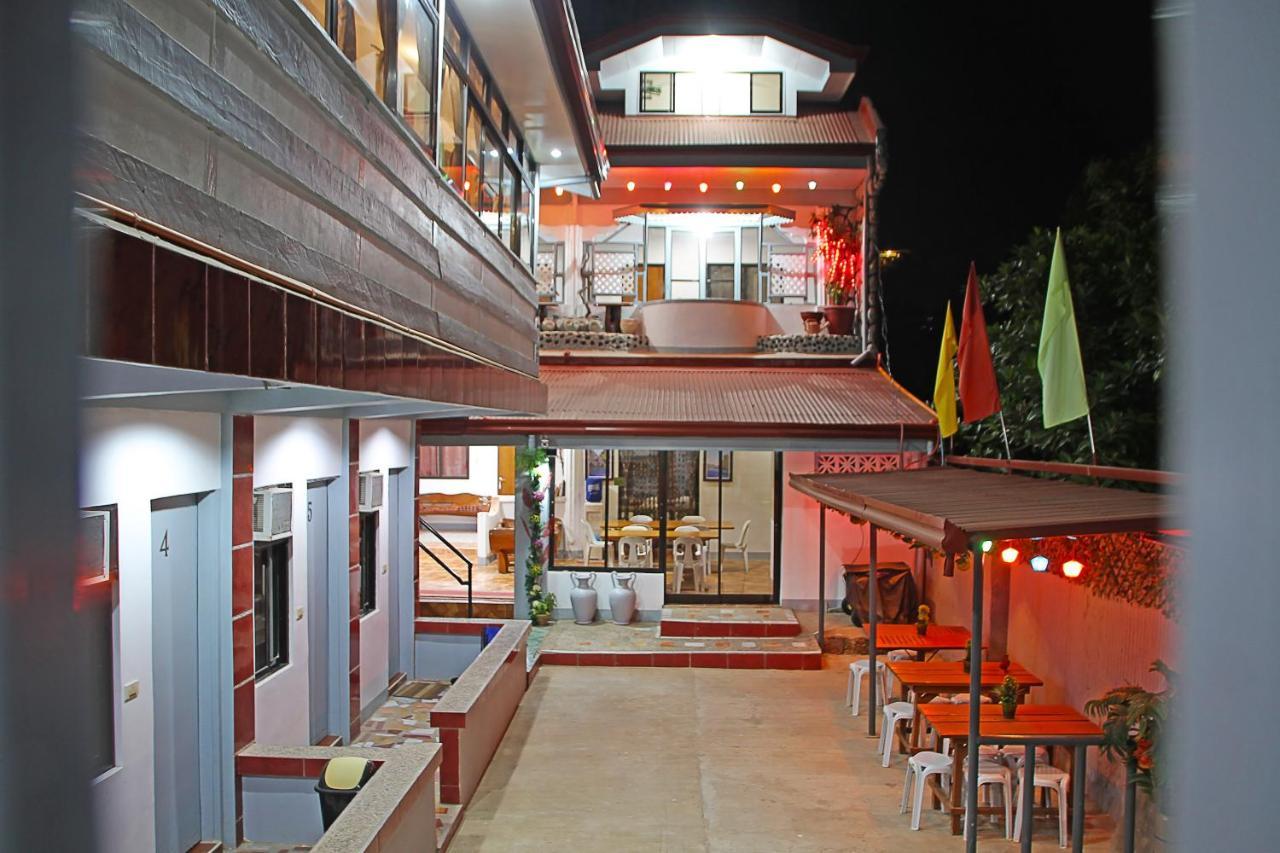 Mario'S Travellers Inn Coron Exteriér fotografie