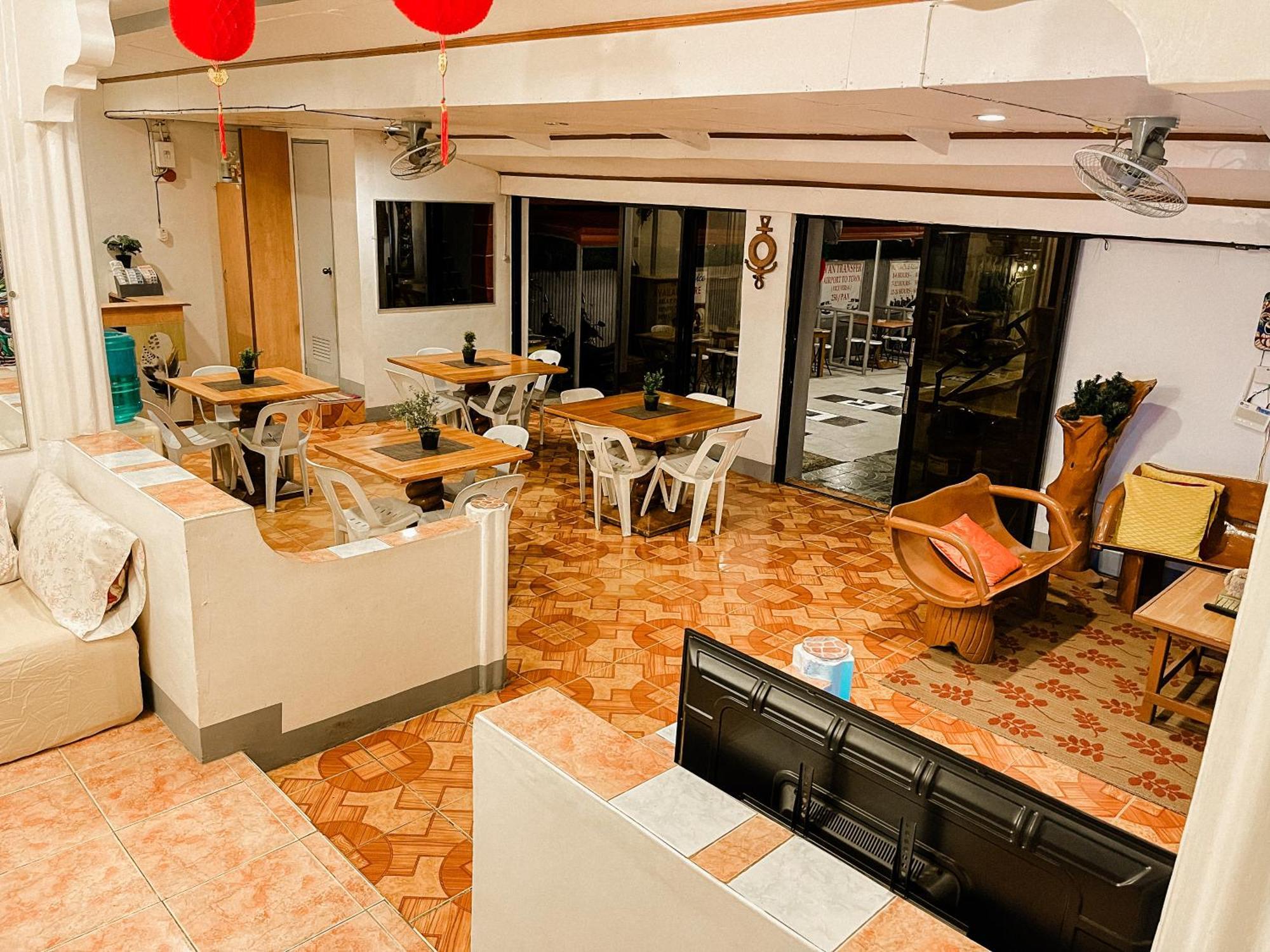 Mario'S Travellers Inn Coron Exteriér fotografie