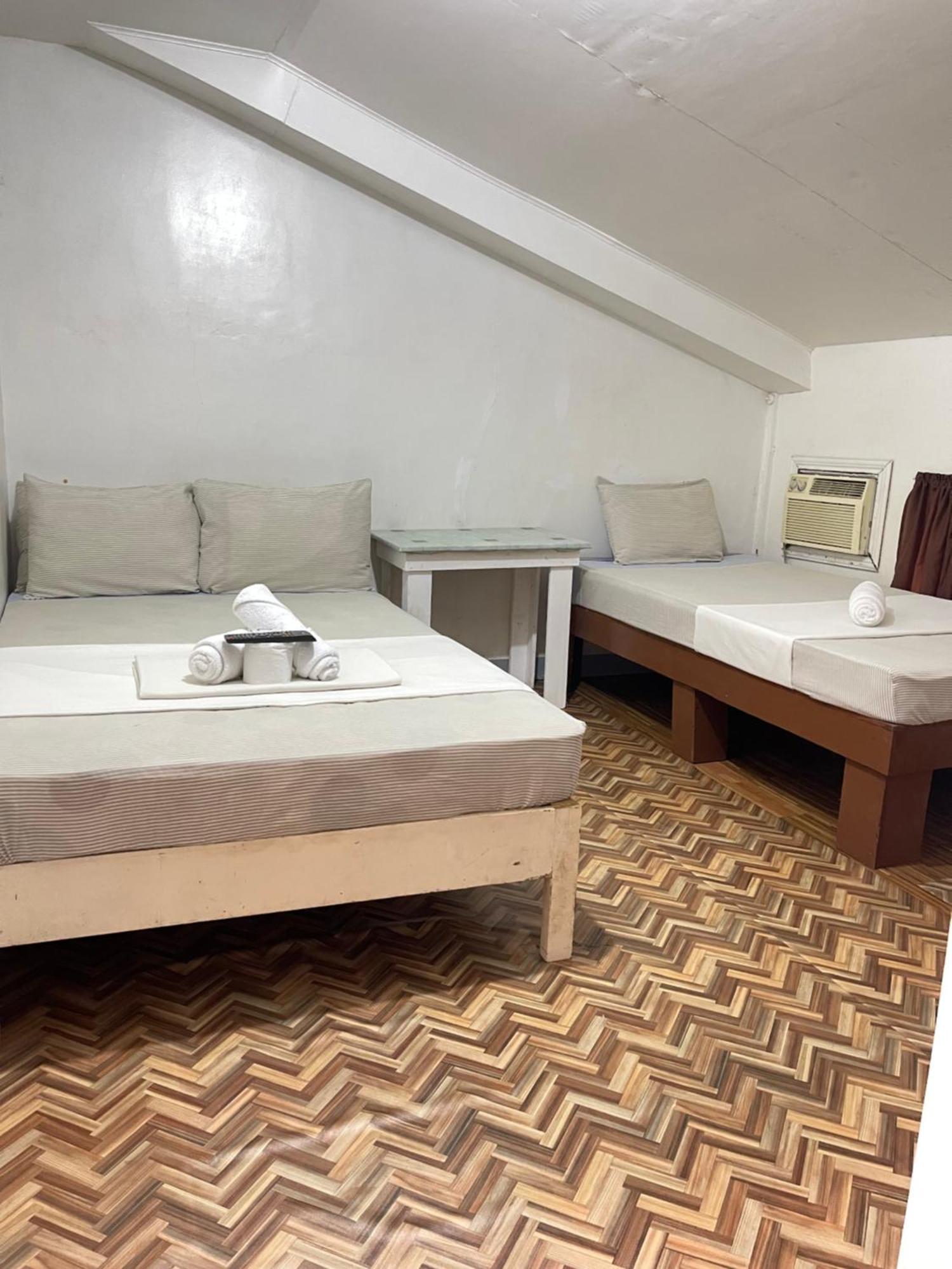 Mario'S Travellers Inn Coron Exteriér fotografie