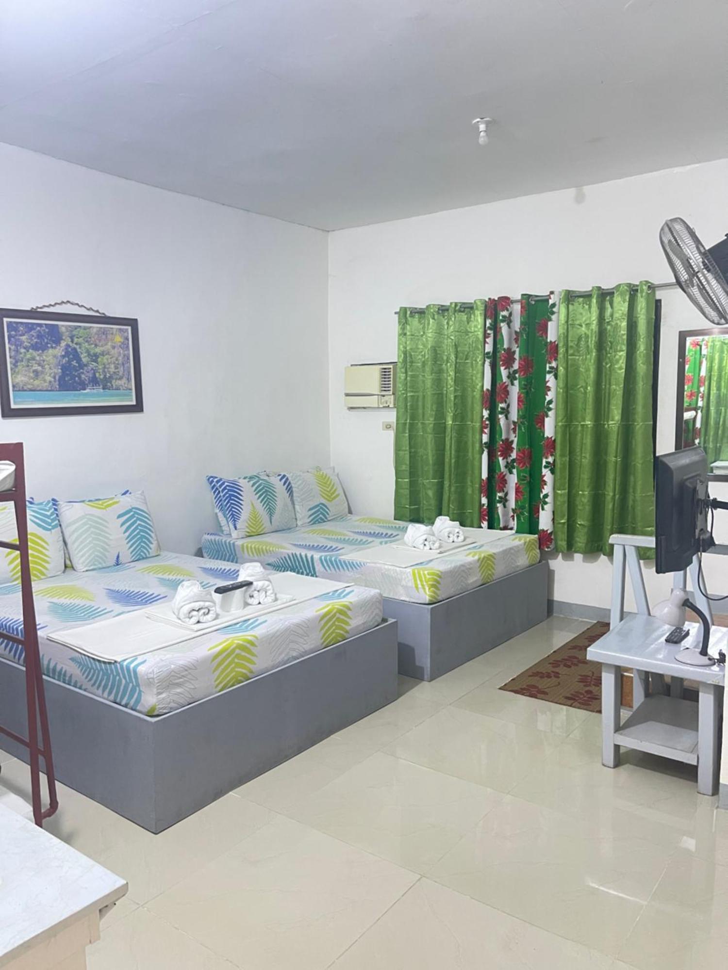 Mario'S Travellers Inn Coron Exteriér fotografie
